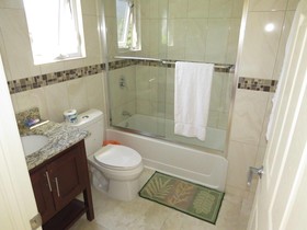 Kingston Paradise Place Rooms