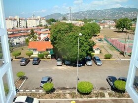 Oaklands Apartment Complex
