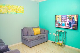 Oaklands Apartment Complex