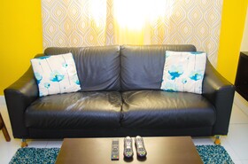 Oaklands Apartment Complex