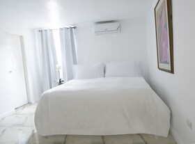 Pulse Rooms at Trafalgar