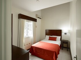 Shirley Retreat