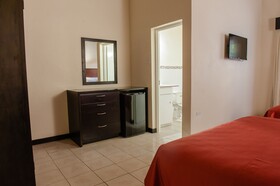 Shirley Retreat