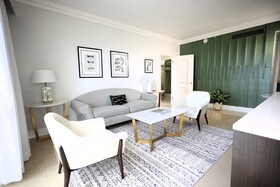 The Courtleigh Hotel & Suites