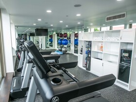 The Courtleigh Hotel & Suites