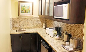 The Courtleigh Hotel & Suites