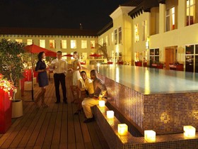 S Hotel Kingston