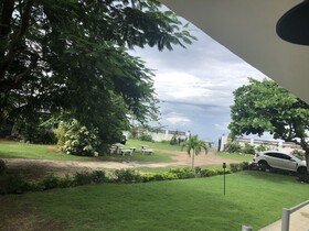 Airport Beach Hotel
