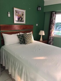Airport Beach Hotel
