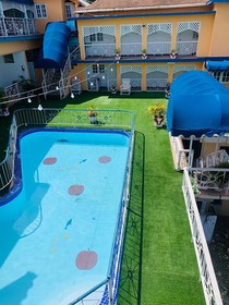 Big Apple Hotel