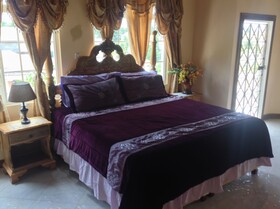 Cazwin Villa