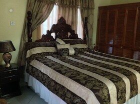 Cazwin Villa