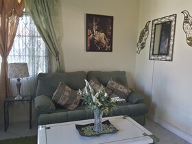 Cazwin Villa