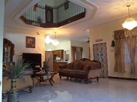 Cazwin Villa