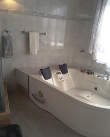 Cazwin Villa
