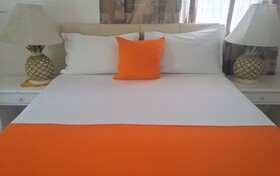 Enchanted Villas Inn