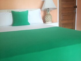 Enchanted Villas Inn