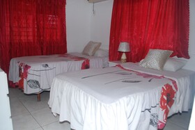 Enchanted Villas Inn