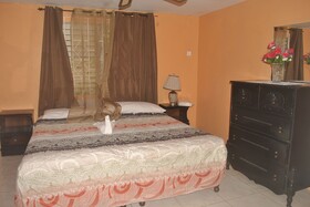 Enchanted Villas Inn