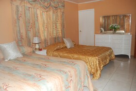 Enchanted Villas Inn