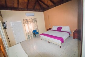 Enchanted Villas Inn