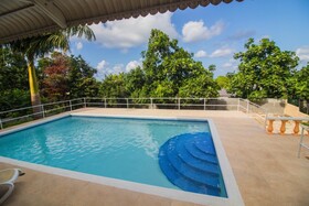 Enchanted Villas Inn