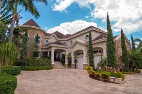 I Heart JA Orchid & Palms Luxury Villa
