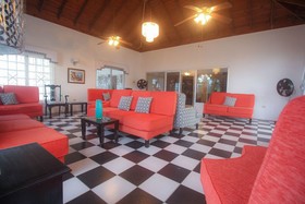 Kenwood Villa