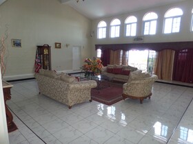 Luxurious Romantic Suite Kensington