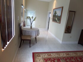Luxurious Romantic Suite Kensington