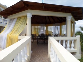 Luxurious Romantic Suite Kensington