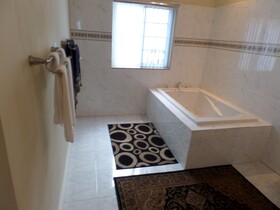 Luxurious Romantic Suite Kensington