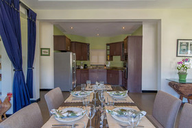 Nianna Luxurious Villa