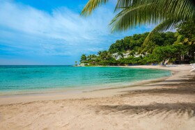 Round Hill Hotel & Villas