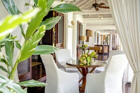 Round Hill Hotel & Villas
