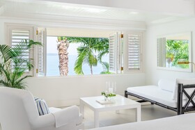 Round Hill Hotel & Villas