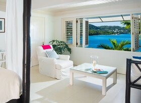 Round Hill Hotel & Villas
