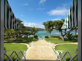 Round Hill Hotel & Villas