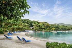 Round Hill Hotel & Villas