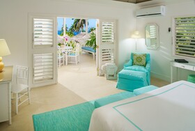 Round Hill Hotel & Villas