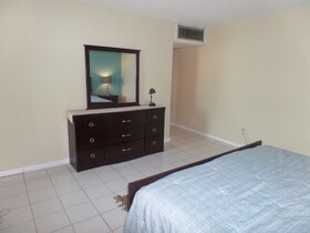Skyclub Beach Suite At Mobay Club
