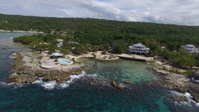 Coral Cove Resort & Spa
