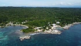 Coral Cove Resort & Spa