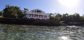 Coral Cove Resort & Spa
