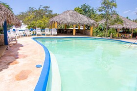 Haleys Paradise at Blue Hole