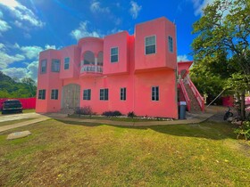 A Taste Of Jamaica Lavern Place