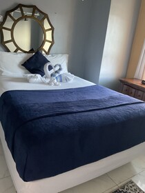 A Taste Of Jamaica Lavern Place