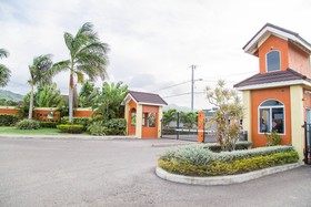 Ocho Rios Getaway Villa at Draxhall