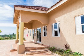 Ocho Rios Getaway Villa at Draxhall