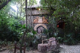Great Huts Resort